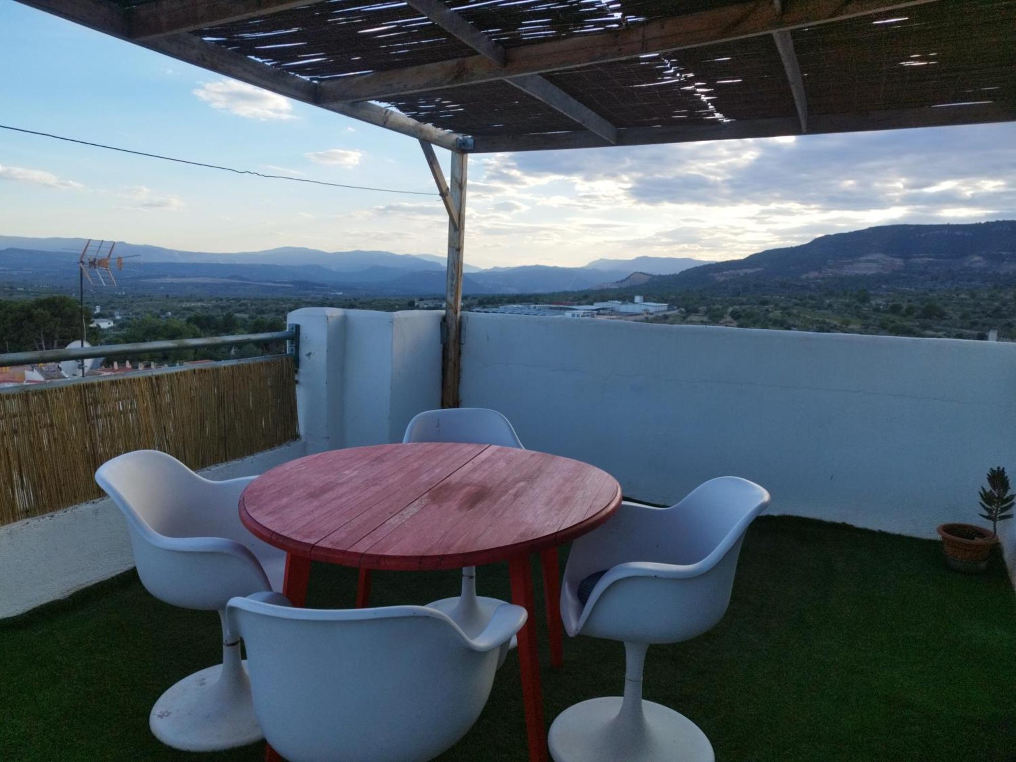 Casa Con Vistas * Villar del Arzobispo